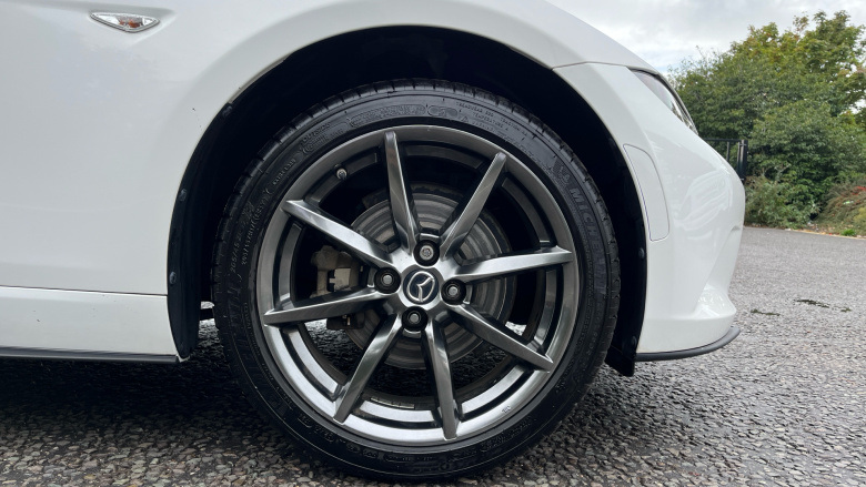 Mazda MX-5 2.0 Sport Nav 2dr Petrol Convertible